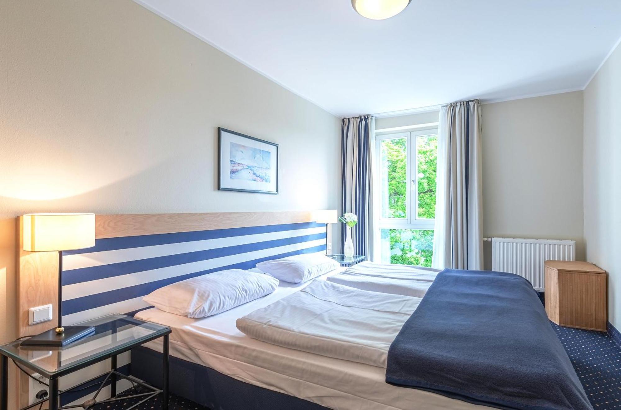 Toni'S Room An Der Seebruecke Zingst Exterior photo